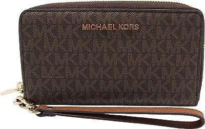 Porte monnaie polyvalent pour téléphone michael kors pour femme. Chez DIAYTAR COTE D'IVOIRE, nous rendons le shopping discount accessible à tous. Découvrez notre boutique en ligne où vous trouverez une large gamme de produits pour la maison, l'électroménager, l'informatique, la mode et les gadgets. Profitez de nos prix compétitifs pour réaliser des économies tout en vous faisant plaisir !