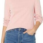 Pull col rond à manches longues pour femme. Découvrez DIAYTAR COTE D'IVOIRE, où vous trouverez une sélection incomparable de produits discount. De la cuisine à la mode en passant par les gadgets high-tech, notre boutique en ligne vous offre la possibilité d'économiser tout en profitant de produits de qualité pour tous les aspects de votre vie.