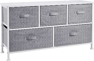 Commode de rangement extra large en tissu amazonbasics à 5 tiroirs. Cherchez-vous à économiser tout en achetant des produits de qualité ? DIAYTAR COTE D'IVOIRE  est là pour vous. Notre boutique en ligne généraliste offre une sélection variée de produits discount, allant des équipements pour la maison à l'informatique, en passant par l'électroménager et la mode. Ne payez pas plus cher ailleurs, explorez DIAYTAR COTE D'IVOIRE  pour des bonnes affaires garanties.