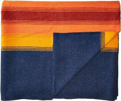 (full navy) couverture complète du parc national du grand canyon de pendleton. Faites des économies sans compromis sur la qualité avec DIAYTAR COTE D'IVOIRE . Notre boutique en ligne propose une variété de produits discount de la maison à l'électroménager, en passant par l'informatique et les accessoires de mode. Soyez à l'affût des offres spéciales et des remises exceptionnelles pour réaliser de bonnes affaires !