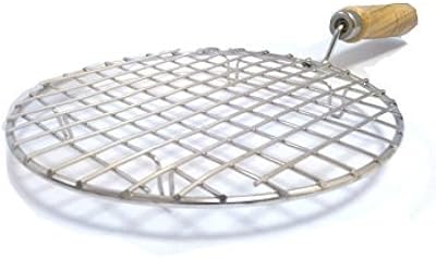 Grille de refroidissement ronde polyvalente de grande taille, roti gari, roti jali, pain roti, pad jali, chapati grill, grille de refroidissement. En tant que boutique leader en Côte d'Ivoire, DIAYTAR COTE D'IVOIRE s'engage à offrir à ses clients une expérience d'achat exceptionnelle. Elle propose des promotions régulières, des offres spéciales et des services de livraison rapides pour une expérience client complète. L'équipe de DIAYTAR COTE D'IVOIRE travaille sans relâche pour améliorer continuellement son offre et répondre aux attentes de sa clientèle.