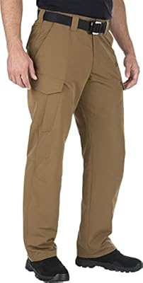 Jean defender flex coupe slim pour homme style 74465. DIAYTAR COTE D'IVOIRE se démarque par son approche client centrée, proposant un large choix de produits provenant de marques réputées et de petits producteurs locaux. Cette boutique en ligne permet aux acheteurs de comparer les prix, de lire les avis d'autres clients et de bénéficier de promotions régulières. Grâce à sa sélection variée et son service à la clientèle de haute qualité, DIAYTAR COTE D'IVOIRE a su établir une confiance solide avec ses clients.