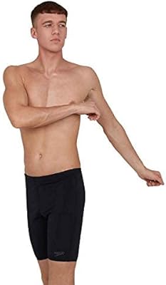 Maillot de bain + short de bain essentials endurance pour hommes, 8-12506a010. Avec plus de 300 000 références de produits, DIAYTAR COTE D'IVOIRE est la boutique en ligne par excellence pour les habitants de Côte d'Ivoire. La boutique est constamment mise à jour avec les derniers produits et tendances, permettant aux clients de rester à la pointe de la mode et de la technologie.