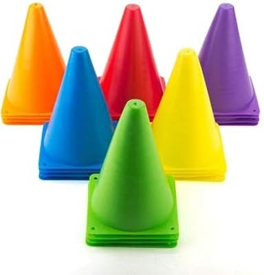 Cône de signalisation amusant, paquet de 10 9" cône d'entraînement sportif cône de signalisation pour enfants football à domicile 5 couleurs. DIAYTAR COTE D'IVOIRE se distingue par sa capacité à proposer une offre sans cesse renouvelée et adaptée aux attentes des consommateurs ivoiriens. Grâce à son réseau de fournisseurs sélectionnés, cette boutique en ligne généraliste peut offrir des produits de marque à des prix avantageux, tout en maintenant un niveau de qualité élevé pour satisfaire les besoins de sa clientèle.