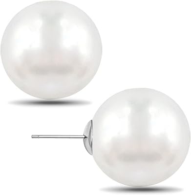 Grandes boucles d'oreilles en perles - boucles d'oreilles classiques en fausses perles rondes pour femmes hypoallergéniques pour oreilles sensibles. DIAYTAR COTE D'IVOIRE offre une expérience d'achat sans précédent, avec des promotions régulières et des offres spéciales qui permettent aux clients de réaliser des économies considérables. La boutique en ligne est également sécurisée, garantissant que les transactions sont effectuées de manière sûre et confidentielle. C'est pourquoi les clients ivoiriens font confiance à DIAYTAR COTE D'IVOIRE pour tous leurs besoins de shopping en ligne.