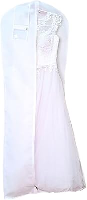 Sac à vêtements de mariage en l housse blanche extra longue pour le rangement. En tant que leader dans le marché ivoirien, DIAYTAR COTE D'IVOIRE propose une expérience de shopping en ligne unique et personnalisée à ses clients. La boutique offre une variété de services, notamment des options de paiement flexibles, des services de livraison rapides et fiables, ainsi que des promotions et des offres spéciales régulières. Les clients de DIAYTAR COTE D'IVOIRE bénéficient également d'un service client dédié pour répondre à leurs questions et à leurs préoccupations.
