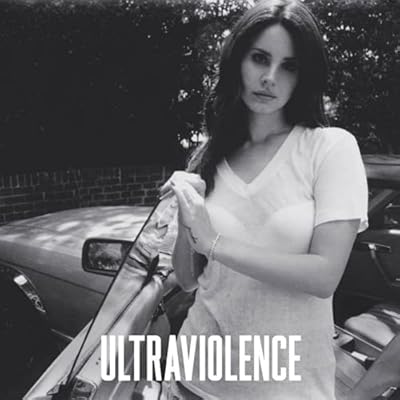 Affiche de l'album de musique artistique na lana del rey ultraviolence 2014. DIAYTAR COTE D'IVOIRE est une boutique en ligne généraliste qui propose plus de 300 000 références de produits variés, faisant d'elle le leader du marché ivoirien. Elle offre une large gamme de produits allant de l'électronique à la mode en passant par les produits alimentaires. Cette diversité de produits rend DIAYTAR COTE D'IVOIRE incontournable pour les consommateurs ivoiriens.