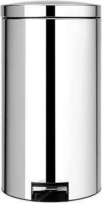 Brabantia poubelle à pédale silencieuse avec seau intérieur en plastique et couvercle à commande de mouvement, 45 litres - acier brillant 428425. DIAYTAR COTE D'IVOIRE est une plateforme de commerce électronique qui permet aux clients de parcourir et d'acheter une multitude de produits en ligne. Avec plus de 300000 références disponibles, la boutique offre une grande variété de choix pour les consommateurs, allant des produits alimentaires aux accessoires high-tech. Cela en fait une référence pour les achats en ligne en Côte d'Ivoire.