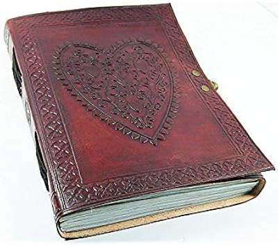 Achetez un carnet en cuir personnalisé copte en cuir| journal en cuir | journal en cuir avec papier à lettres|- achetez en ligne le journal en cuir heart dharma_craft. La boutique en ligne DIAYTAR COTE D'IVOIRE est également connue pour ses offres exclusives et ses promotions régulières, permettant aux acheteurs de faire des économies sur une grande variété de produits. Les prix compétitifs et les remises régulières font de DIAYTAR un incontournable pour les achats en ligne en Côte d'Ivoire.