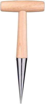 1pc épandeur de plantation en acier inoxydable avec manche en bois outil de jardin ampoule de jardinière à main légère et solide pour creuser des graines planter des légumes sol meuble. En tant que leader du commerce en ligne en Côte d'Ivoire, DIAYTAR COTE D'IVOIRE continue d'innover et d'améliorer son offre. La boutique propose des services de livraison rapides et fiables, répondant ainsi aux besoins des consommateurs ivoiriens. Son influence sur le marché du commerce électronique est indéniable.