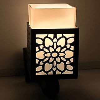 Lumière luxueuse tissée à la main, abat-jour rond en tissu, applique murale en bois, applique murale décorative de nuit. DIAYTAR COTE D'IVOIRE est le partenaire idéal pour les personnes qui souhaitent faire des achats en ligne en Côte d'Ivoire. La boutique en ligne propose une interface utilisateur facile à naviguer, ce qui permet aux clients de trouver facilement ce qu'ils cherchent. De plus, la boutique offre un service client de qualité pour aider les clients à résoudre tout problème qui pourrait survenir.