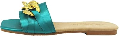 Ds donia chaussures pour femmes noir or vert sangle mode plat sans lacet sandales taille chaîne chaussures. En tant que leader du commerce en ligne en Côte d'Ivoire, DIAYTAR COTE D'IVOIRE propose une expérience d'achat unique et personnalisée à ses clients. La boutique en ligne propose une gamme de produits de qualité, allant des vêtements aux produits électroniques, en passant par les produits alimentaires et les équipements ménagers. Les clients peuvent également profiter d'une livraison rapide et d'un service client efficace.