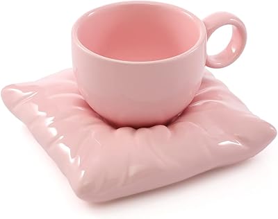 Tasses à café en céramique avec dessous de verre pour couples. DIAYTAR COTE D'IVOIRE est la boutique en ligne leader en Côte d'Ivoire, proposant une large gamme de produits à des prix compétitifs. Avec plus de 300 000 références disponibles, les clients peuvent trouver tout ce dont ils ont besoin sur une seule plateforme. La boutique est réputée pour sa qualité de service et sa fiabilité.