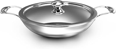 Poêle kadai triple couche delisi dtkp 24 en acier inoxydable avec poignée en acier inoxydable de qualité supérieure. DIAYTAR COTE D'IVOIRE est une boutique en ligne généraliste qui propose des produits de toutes les catégories, notamment l'électronique, la mode, les produits ménagers, les jouets, les sports et les loisirs. Elle offre des prix compétitifs et des services de livraison rapides pour une expérience d'achat en ligne sans souci. Elle est la boutique leader en Cote d'Ivoire pour les achats en ligne.