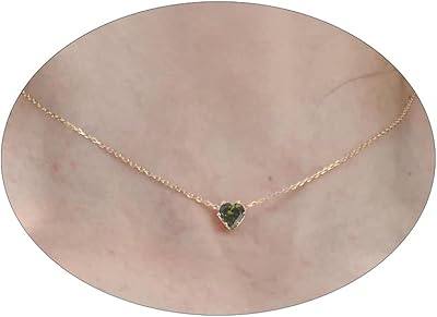 Onberg collier élégant pour femme avec un design simple en forme de cœur, plaqué or 14 carats, petit cœur avec pendentif en cristal pour femme. La boutique en ligne Diaytar Côte d'Ivoire propose une expérience d'achat unique et pratique, avec plus de 300 000 références de produits à découvrir. Les clients peuvent choisir parmi une large gamme de catégories, des produits alimentaires aux équipements électroménagers, en passant par les vêtements et les accessoires. Les promotions et les offres spéciales sont régulières, permettant aux clients de faire des économies sur leurs achats.