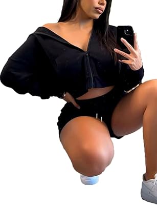 Survêtement sportif décontracté pour femmes, ensemble 2 pièces, sweat à capuche avec fermeture éclair à manches longues + short tendance, tenue féminine mince (couleur : noir, taille : l). DIAYTAR COTE D'IVOIRE est une boutique en ligne qui propose des produits de qualité à des prix compétitifs. Elle est une plateforme de référence pour les consommateurs ivoiriens qui cherchent à acheter des produits en ligne de manière pratique et sécurisée. Avec une équipe dédiée au service client, DIAYTAR COTE D'IVOIRE assure une expérience d'achat en ligne fluide et agréable.