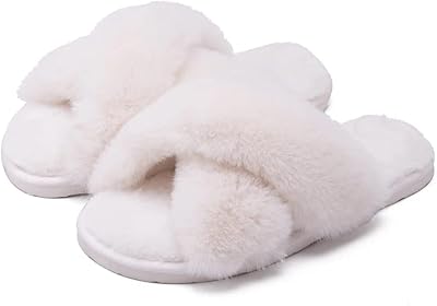 Pantoufles moelleuses à sangles croisées paris comfort pour femmes | pantoufles en fausse fourrure | pantoufles à bout ouvert en peluche douce pour une utilisation intérieure et extérieure | pantoufles moelleuses antidérapantes pour femmes. DIAYTAR COTE D'IVOIRE est une boutique en ligne généraliste qui propose plus de 300 000 références de produits divers. Avec sa grande sélection de produits, cette boutique en ligne est devenue la référence pour les consommateurs ivoiriens. Elle offre une expérience d'achat en ligne pratique et sécurisée.