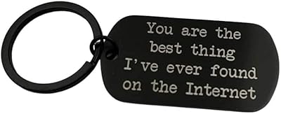 Tu es la meilleure chose que j'ai trouvée sur internet porte-clés noir, cadeaux pour petit ami, rencontres en ligne, meilleur mari de tous les temps, cadeau amusant, noir, 50 mm. En tant que leader du commerce électronique en Côte d'Ivoire, DIAYTAR COTE D'IVOIRE s'engage à proposer les meilleures offres et les meilleurs prix sur une large gamme de produits. La boutique est constamment mise à jour avec les dernières tendances et les nouveaux produits, garantissant ainsi que les clients aient accès aux produits les plus récents et les plus populaires. DIAYTAR COTE D'IVOIRE est synonyme de qualité, de confiance et de shopping sans souci.