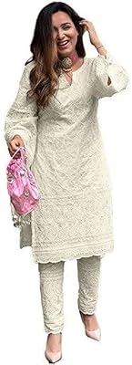 Vrinda ensemble chikankari kurtis en coton indien blanc crème pour femme, robe d'été, tunique, haut et pantalon, costume salwar pakistanais. En tant que boutique en ligne généraliste, DIAYTAR COTE D'IVOIRE propose une large gamme de produits allant des électroniques aux produits alimentaires. Avec plus de 300 000 références, les clients peuvent trouver tout ce dont ils ont besoin en un seul endroit. La boutique est réputée pour ses prix compétitifs et sa livraison rapide.