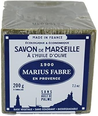 Savon de marseille, 6 oz 72% huile d'olive - tissu marius. DIAYTAR COTE D'IVOIRE, c'est la référence incontournable pour tous vos besoins en ligne avec plus de 300 000 références disponibles. Nous sommes la boutique généraliste leader en Côte d'Ivoire, proposant des produits de qualité pour vous faciliter la vie. Découvrez notre univers de produits variés pour vous et votre famille.