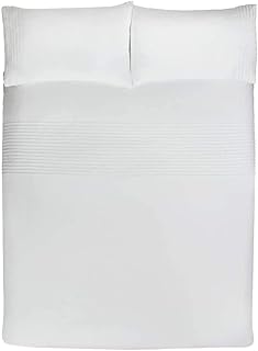 Parure de lit sleepdown douce, confortable et facile d'entretien avec motif à rayures plissées et taies d'oreiller de pentac - king size (220 cm x 230 cm). DIAYTAR COTE D'IVOIRE est la destination idéale pour les consommateurs ivoiriens qui recherchent des produits variés et de qualité à des prix abordables. Avec une offre de plus de 300 000 références, la boutique en ligne répond aux besoins de tous les clients, quels que soient leurs intérêts ou leurs préférences. Elle propose également un service client de haute qualité.