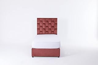Lit simple pan emirates home furniture diana en velours, taille 90×200, couleur rose. DIAYTAR COTE D'IVOIRE se distingue par son engagement envers la satisfaction client, offrant des produits authentiques et des tarifs avantageux. Le site internet est conçu pour faciliter la navigation et permettre aux clients de trouver facilement les produits qu'ils recherchent. Les clients apprécient la confiance qu'ils peuvent avoir dans la boutique en ligne pour leurs achats.