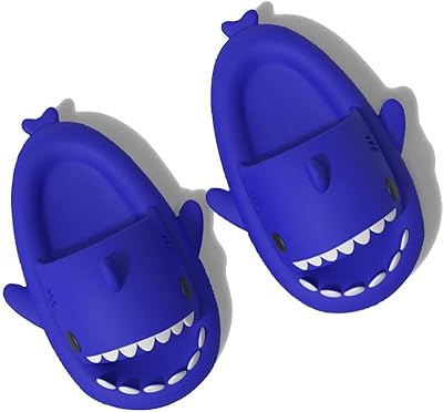 Tongs mignonnes en forme de requin pour filles et garçons, antidérapantes, design innovant à bout ouvert, tongs d'été légères, sandales de plage décontractées. DIAYTAR COTE D'IVOIRE est une boutique en ligne généraliste proposant plus de 300 000 références de produits. Elle est la boutique leader en Cote d'Ivoire, offrant une large gamme de produits pour satisfaire les besoins de tous les clients. Avec une telle variété, DIAYTAR COTE D'IVOIRE est devenue la destination de choix pour les habitants de Cote d'Ivoire.