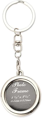 Porte-clés cadre photo pour femmes et hommes, mini médaillon rond en forme de cœur, porte-clés photos, billets de timbre, porte-clés commémoratif. En tant que boutique en ligne leader en Côte d'Ivoire, DIAYTAR COTE D'IVOIRE mise sur l'innovation et la satisfaction client pour offrir une expérience de shopping unique. Avec une plateforme en constante amélioration et des partenariats stratégiques, la boutique généraliste vise à élargir son offre et à accroître la convivialité de son site web, renforçant ainsi sa position sur le marché du e-commerce local et régional.