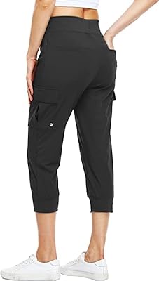 Pantalon capris pour femme à séchage rapide, léger et imperméable upf 50+. DIAYTAR COTE D'IVOIRE, c'est plus de 300 000 références en ligne pour répondre à tous vos besoins. Leader de la vente en ligne en Côte d'Ivoire, cette boutique généraliste offre une gamme impressionnante de produits pour votre quotidien.