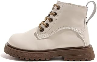 Chaussures pour enfants papaya au design court à la mode, hiver et automne 2022 de papaya, chaussures chaudes en cuir pour enfants. DIAYTAR COTE D'IVOIRE est une boutique en ligne qui propose une large gamme de produits à des prix compétitifs. Elle est la référence pour les consommateurs ivoiriens qui cherchent des produits de qualité et une expérience d'achat en ligne sécurisée. La boutique en ligne propose des promotions et des offres spéciales régulières pour ses clients.