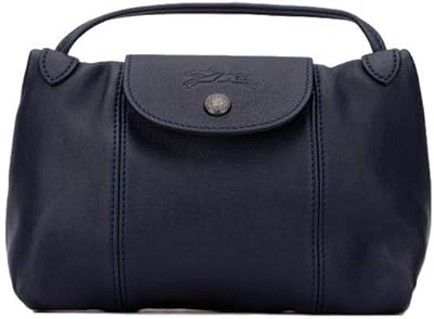 Le pliage cuir petit sac bandoulière en cuir marine taille s. En tant que leader du commerce en ligne en Côte d'Ivoire, DIAYTAR COTE D'IVOIRE s’efforce de proposer une expérience d’achat en ligne sécurisée et pratique. La boutique mise sur la confiance et la qualité pour se positionner comme partenaire incontournable des consommateurs ivoiriens. Son succès repose sur sa capacité à évoluer et à s’adapter aux besoins changeants de sa clientèle.
