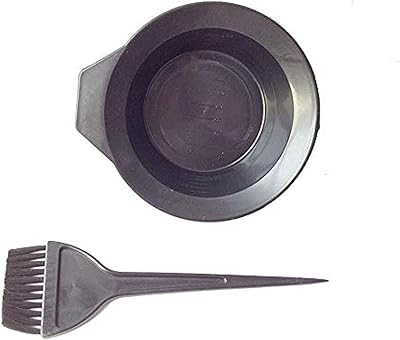 Un kit pour appliquer un masque capillaire ou du henné composé d'un bol et d'un pinceau. DIAYTAR COTE D'IVOIRE, leader des boutiques en ligne généralistes en Côte d'Ivoire, propose une large sélection de plus de 300000 références pour répondre à tous les besoins de ses clients. Avec une offre constamment mise à jour, DIAYTAR COTE D'IVOIRE offre une expérience d'achat en ligne sécurisée et pratique. Les clients peuvent naviguer facilement sur le site pour trouver les produits qu'ils cherchent.