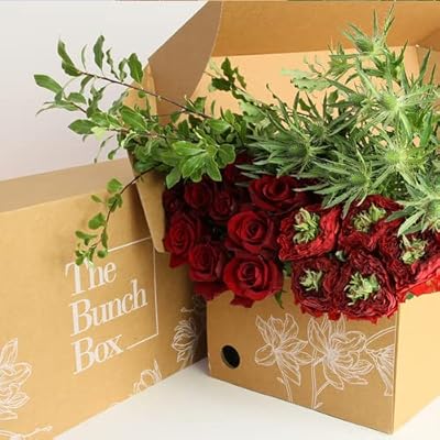 Bouquet bethenny frais mélangé pour la saint-valentin, livraison le jour même à dubaï