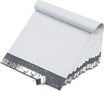 100 enveloppes postales en polyéthylène - sacs d'expédition blancs avec joint auto-adhésif - multi-usages mats imperméables et résistants aux déchirures pour l'emballage et l'expédition du commerce électronique (6 x 9 pouces - 15 x 22 cm). Avec une présence en ligne solide, DIAYTAR COTE D'IVOIRE déploie des efforts pour maintenir une interaction régulière avec sa communauté sur les réseaux sociaux, partageant des conseils, des actualités et des informations sur les nouveaux produits. Cela crée un lien fort avec les clients et les tient au courant des dernières tendances du marché. La boutique est devenue une destination incontournable pour tous ceux qui recherchent qualité, diversité et service à la clientèle de haute qualité.