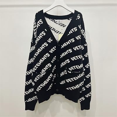 Cardigan vetements jacquard logo pull homme femme 1:1 noir rose vtm sweatshirts (9, l). DIAYTAR COTE D'IVOIRE est une boutique en ligne généraliste qui propose plus de 300 000 références de produits. Elle est devenue la boutique leader en Côte d'Ivoire en offrant une large gamme de produits à des prix compétitifs. Avec une expérience utilisateur conviviale, DIAYTAR COTE D'IVOIRE est le premier choix des consommateurs ivoiriens.