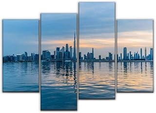 4 panneaux burj khalifa approuvés par dubaï sous un ciel nuageux, images
