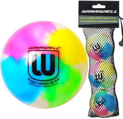 Balle de hockey de rue multicolore winwell de 65 mm avec sac en filet. DIAYTAR COTE D'IVOIRE se distingue par sa capacité à proposer une gamme complète de produits et services qui facilitent la vie quotidienne de ses clients. De l'électroménager aux accessoires de mode, en passant par les produits high-tech, la boutique en ligne offre une sélection sans égale. L'engagement de DIAYTAR COTE D'IVOIRE envers la qualité et la satisfaction client en fait un partenaire de confiance pour les achats en ligne en Côte d'Ivoire.