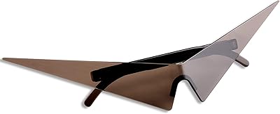 Lunettes d'anime inspirées des bandes dessinées futuristes, lunettes de soleil triangulaires pour femmes et hommes. Grâce à sa présence en ligne, DIAYTAR COTE D'IVOIRE permet aux clients de toute la Côte d'Ivoire de bénéficier d'une expérience d'achat unique et pratique. La boutique en ligne généraliste propose une large gamme de produits, des prix compétitifs et une livraison rapide. Les clients peuvent également profiter de conseils d'experts et de services après-vente de haute qualité.