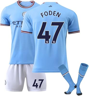 Gartarn foden manchester home no. 47 coffret cadeau maillot de football, short et chaussettes en bleu (22 (6-7 ans)). Avec plus de 300000 références, DIAYTAR COTE D'IVOIRE est la boutique en ligne la plus complète de Côte d'Ivoire, offrant à ses clients une expérience d'achat unique et diversifiée. La boutique propose des produits de haute qualité à des prix compétitifs, ce qui la rend très attrayante pour les consommateurs ivoiriens. DIAYTAR COTE D'IVOIRE est le partenaire idéal pour faciliter vos achats en ligne.