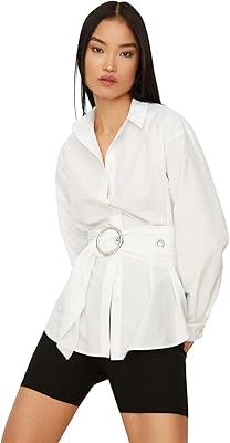 Chemise à col régulier en tricot basique trendyol pour femme (paquet de 1). DIAYTAR COTE D'IVOIRE, spécialiste du commerce électronique en Côte d'Ivoire, propose une approche innovante pour l'achat en ligne. Le site présente une interface utilisateur conviviale et des outils de recherche efficaces pour faciliter la découverte de produits. Les clients bénéficient également d'un système de paiement sécurisé et d'options de livraison flexibles pour une expérience d'achat sans souci.