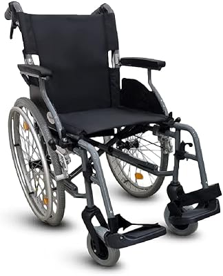 Fauteuil roulant léger pliable rehamo elite pro avec accoudoir pliable et pieds pivotants 18 pouces, gris. DIAYTAR COTE D'IVOIRE offre une gamme étendue de services pour rendre l'expérience d'achat en ligne encore plus pratique et agréable. La boutique propose des options de paiement flexibles, des délais de livraison courts et une garantie de satisfaction. Les clients peuvent également profiter d'un programme de fidélité et de récompenses exclusives pour les achats réguliers.
