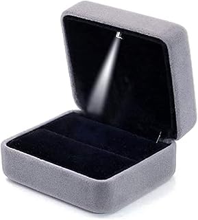Boîte à bagues en velours delfino, boîte à bagues de fiançailles, boîte à boucles d'oreilles pour mariage, anniversaire, anniversaire avec lumière led pour présentation de bijoux, fiançailles, mariage. DIAYTAR COTE D'IVOIRE est la boutique en ligne idéale pour ceux qui recherchent des produits de qualité à des prix compétitifs. Avec une équipe dédiée et une sélection de produits soigneusement choisie, vous pouvez être sûr de trouver ce que vous cherchez. La boutique est accessible 24h/24 et 7j/7.