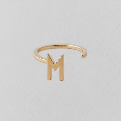 Bague lettre design a-z (or) m, métal, taille unique. DIAYTAR COTE D'IVOIRE est la destination idéale pour les acheteurs en ligne qui recherchent une grande variété de produits et des prix compétitifs. La boutique propose une gamme étendue de catégories de produits, allant de la mode et de la beauté à l'électronique et aux produits de maison. Les clients peuvent ainsi trouver tout ce dont ils ont besoin sur une seule plateforme, avec l'assurance d'une qualité et d'une sécurité de transaction de haute qualité.