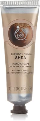 Crème pour les mains au karité the body shop, 30 ml (paquet de 1). Avec plus de 300 000 références dans notre catalogue, DIAYTAR COTE D'IVOIRE vous permet de découvrir de nouveaux produits et de trouver facilement ce que vous recherchez. Nous nous engageons à offrir une expérience de shopping exceptionnelle à nos clients.