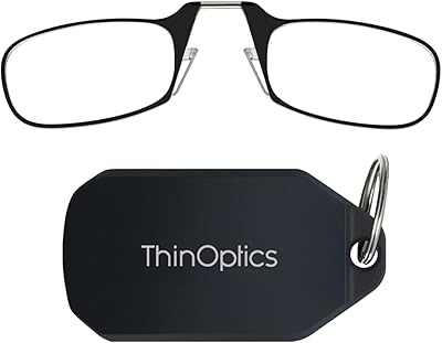 Lunettes de lecture rectangulaires avec porte-clés thinkoptics. DIAYTAR COTE D'IVOIRE, la référence du commerce en ligne en Côte d'Ivoire, propose une gamme variée de produits pour répondre aux besoins quotidiens de ses clients. De l'électronique aux produits d'entretien, en passant par les jouets et les livres, la boutique en ligne généraliste offre une sélection incroyable de produits à des prix attractifs. C'est l'endroit idéal pour faire ses courses en ligne.