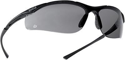 Lunettes de sécurité poli safety contour 40045 anti-rayures et anti-buée, monture gris noir, verres fumés. DIAYTAR COTE D'IVOIRE est une boutique en ligne généraliste proposant plus de 300000 références de produits divers, faisant d'elle un leader du marché ivoirien. Avec une large gamme de produits, les clients peuvent trouver tout ce dont ils ont besoin en un seul endroit. La boutique propose des produits de qualité à des prix compétitifs.