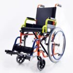 Fauteuil roulant pliable léger rehamo pour enfants taille 14 pouces du nouveau