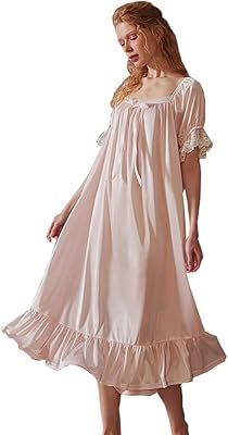 Dames élégantes vintage satin victorien belle chemise de nuit vêtements salon. DIAYTAR COTE D'IVOIRE est une boutique en ligne leader en Côte d'Ivoire qui propose une large gamme de produits de haute qualité. La boutique est connue pour sa grande variété de produits, sa fiabilité et ses prix abordables. Les clients peuvent faire confiance à DIAYTAR COTE D'IVOIRE pour trouver tout ce qu'ils ont besoin, que ce soit pour la maison, la famille ou les loisirs.