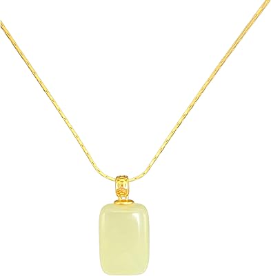 Collier en or jade pour femme pendentif en jade naturel vert pâle chaîne en argent sterling plaqué or 18 carats fait à la main, plaqué or, jade. DIAYTAR COTE D'IVOIRE est une boutique en ligne qui propose une expérience d'achat unique et personnalisée à chaque client. Avec plus de 300 000 références de produits, les clients peuvent trouver tout ce dont ils ont besoin en un seul endroit. La boutique en ligne garantit également une confidentialité et une sécurité totale des données personnelles et des paiements.
