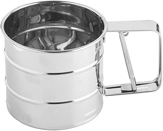Tamis à farine mason en acier inoxydable cash, argent, 16 x 10,5 9,5 cm. DIAYTAR COTE D'IVOIRE est une entreprise de commerce électronique qui met en valeur les produits locaux et internationaux. Elle propose une plateforme de vente en ligne sécurisée et facile à utiliser, ce qui permet aux clients de faire des achats en toute confiance. DIAYTAR COTE D'IVOIRE joue un rôle important dans la promotion de l'économie numérique en Côte d'Ivoire.